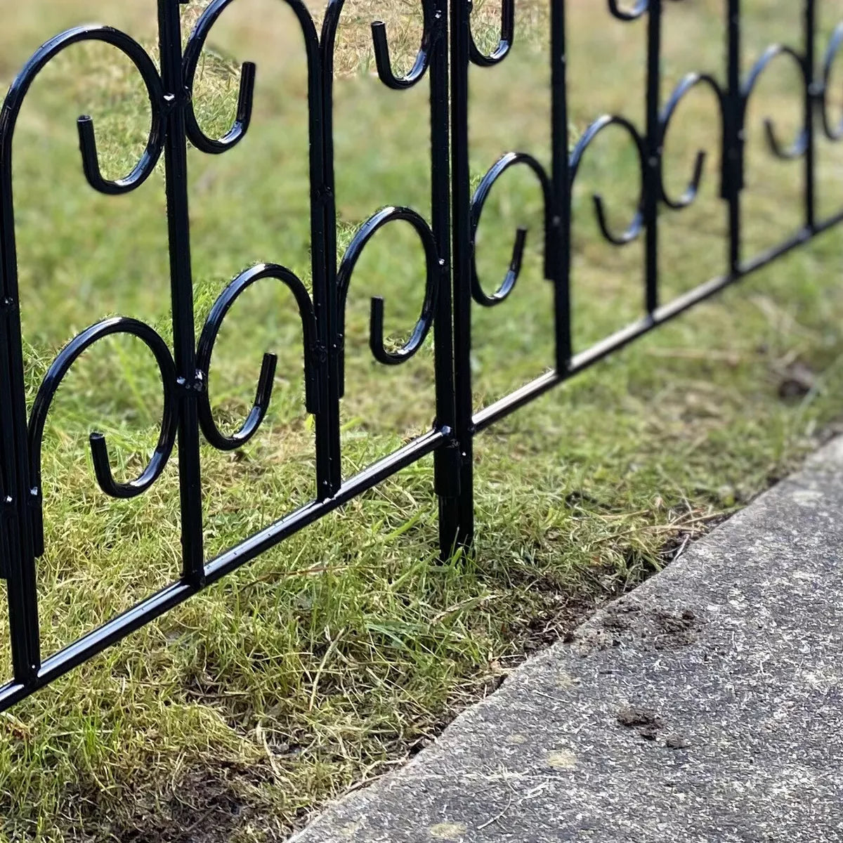 5 x Metal Garden Lawn Edging Path Flower Bed Border Fence Panels (45cm x 41cm)