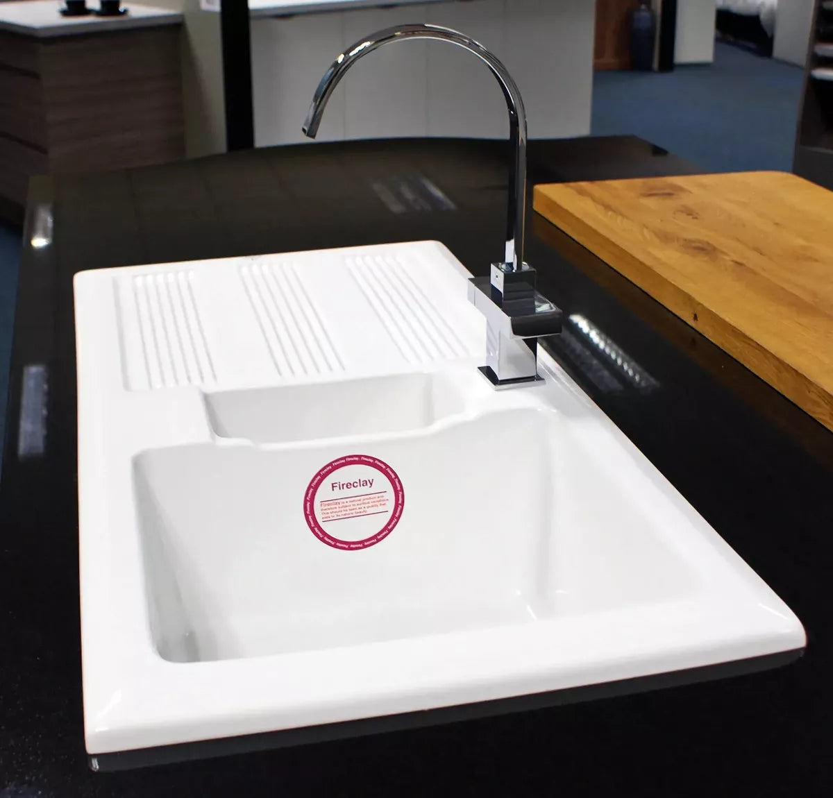 Ceramic 1.5 Bowl Kitchen Sink with Waste by Rak Royalcart