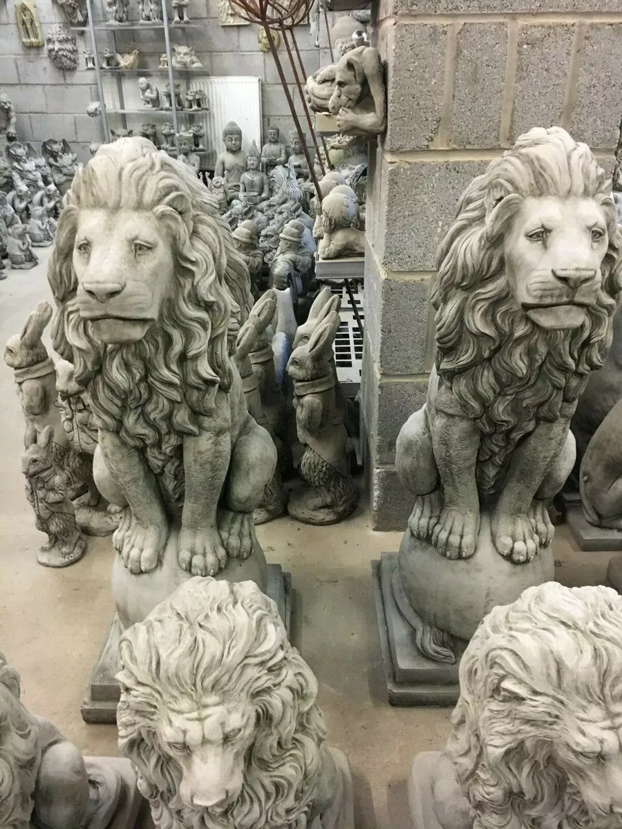 Pair of Large Stone Lions Concrete Lion Statues Great Garden Ornament