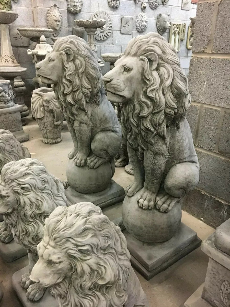 Pair of Large Stone Lions Concrete Lion Statues Great Garden Ornament