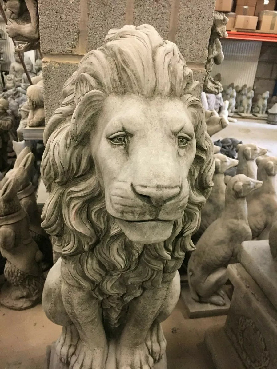 Pair of Large Stone Lions Concrete Lion Statues Great Garden Ornament