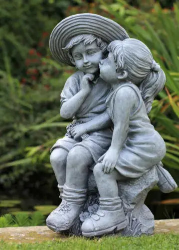 Garden Ornaments Boy & Girl Loving Kissing Cherub Statue Decor Beige Grey Large Royalcart