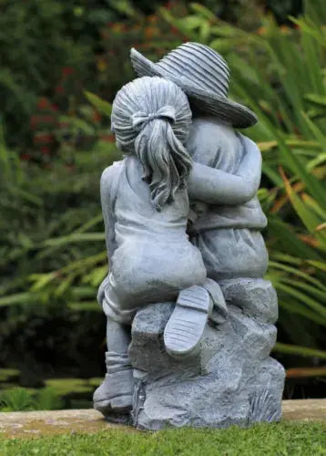 Garden Ornaments Boy & Girl Loving Kissing Cherub Statue Decor Beige Grey Large Royalcart