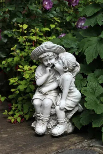 Garden Ornaments Boy & Girl Loving Kissing Cherub Statue Decor Beige Grey Large Royalcart