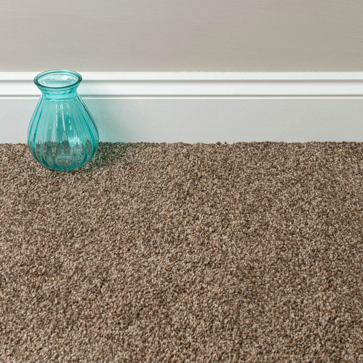 14mm Saxony Carpet – Thick Budget Feltback, 4m Wide – Lounge & Bedroom