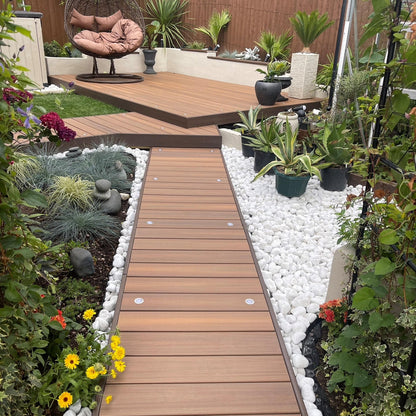 Polar White Pebbles 40-60mm