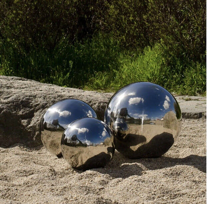 Set Of 3 Silver Steel Large Gazing Balls For Garden Ornaments (20Cm, 25Cm & 30Cm)