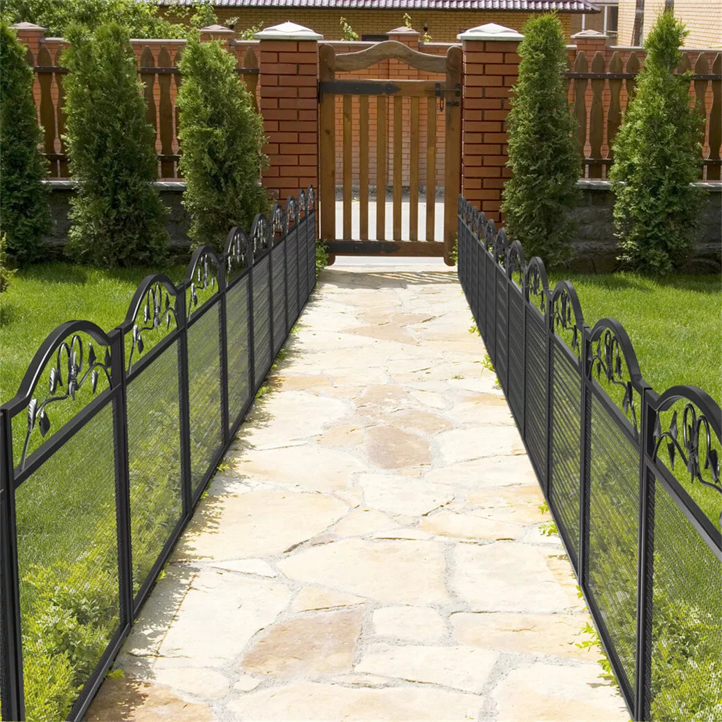 5Pcs Garden Fencing Panels Strong Metal Flower Bed Border Edging Animal Barrier