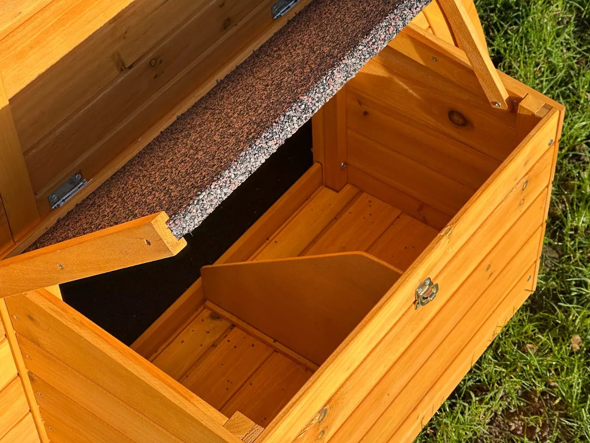 LARGE CHICKEN COOP CHICKEN HOUSE HATCHED HALF MOON HEN HOUSE RABBIT HUTCH