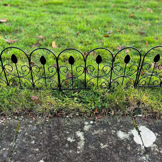 Set of 5 Leaf Design Garden Lawn Edging, Path & Border Fence Panels -45cm x 41cm
