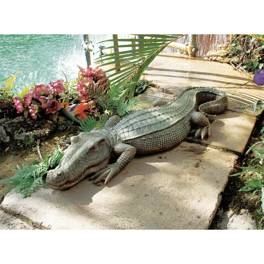 Swamp Beast Lawn Alligator Crocodile Garden Sculpture, 94 cm, Polyresin, Full Color, Beige