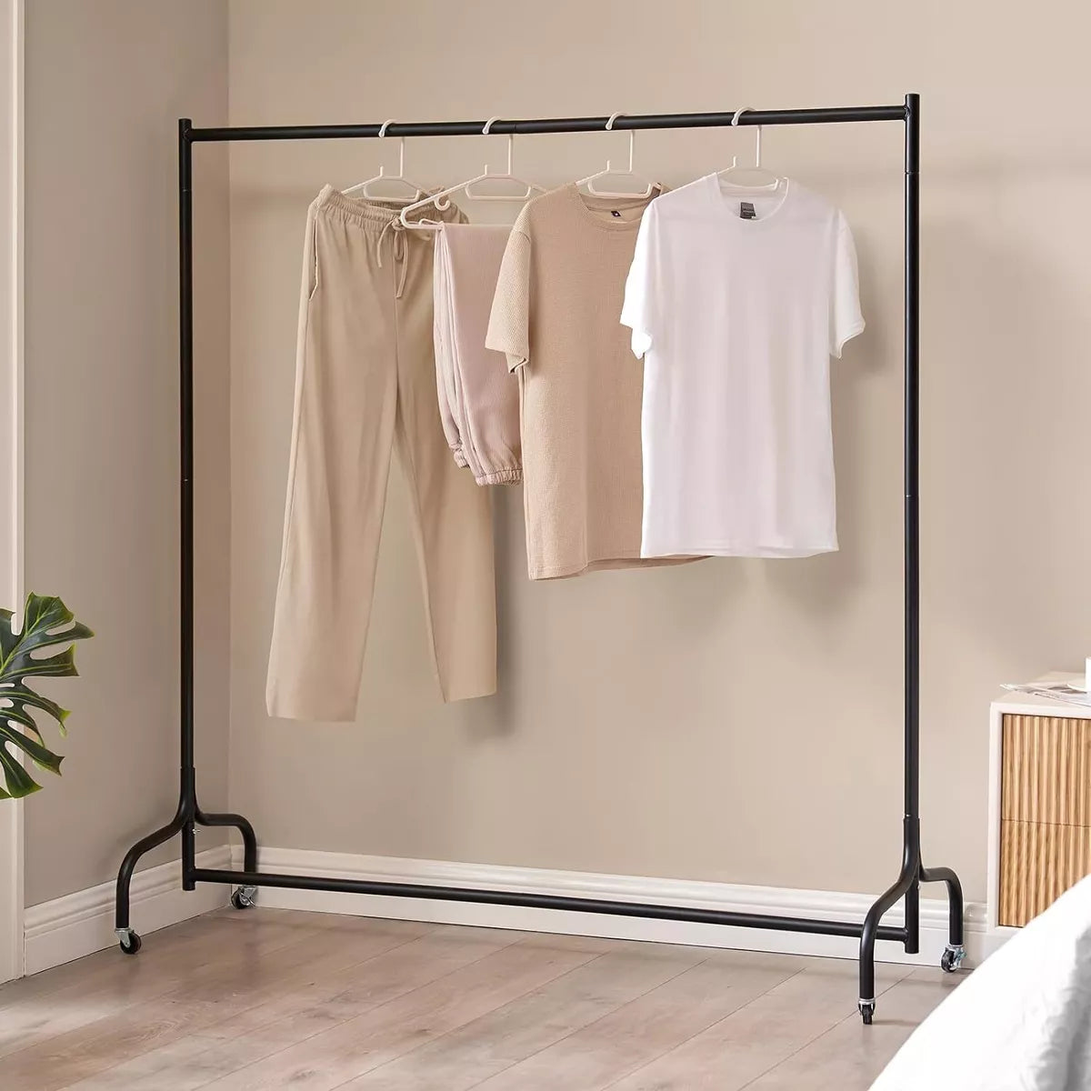 4/5/6ft Heavy Duty Metal Clothes Garment Single Hanging Rail with Wheels Royalcart
