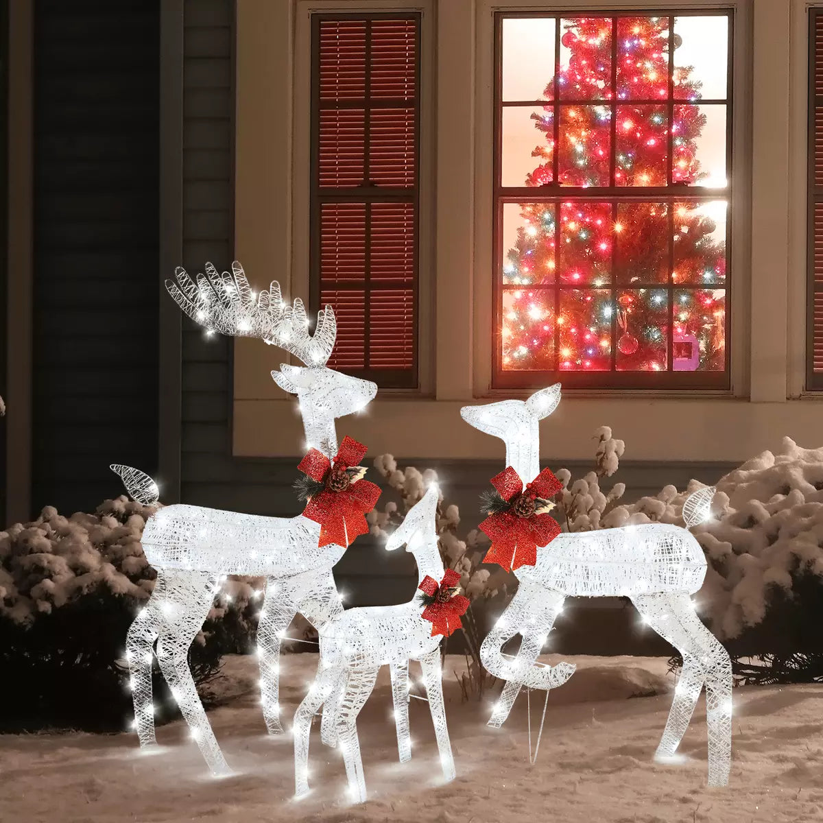 Set of 3 Light Up Reindeer Family Outdoor Christmas Decoration White Wire LED UK