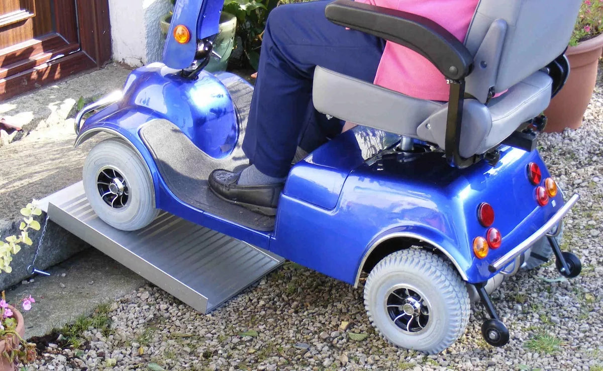 2ft (60cm) mobility scooter wheelchair folding suitcase Ramp